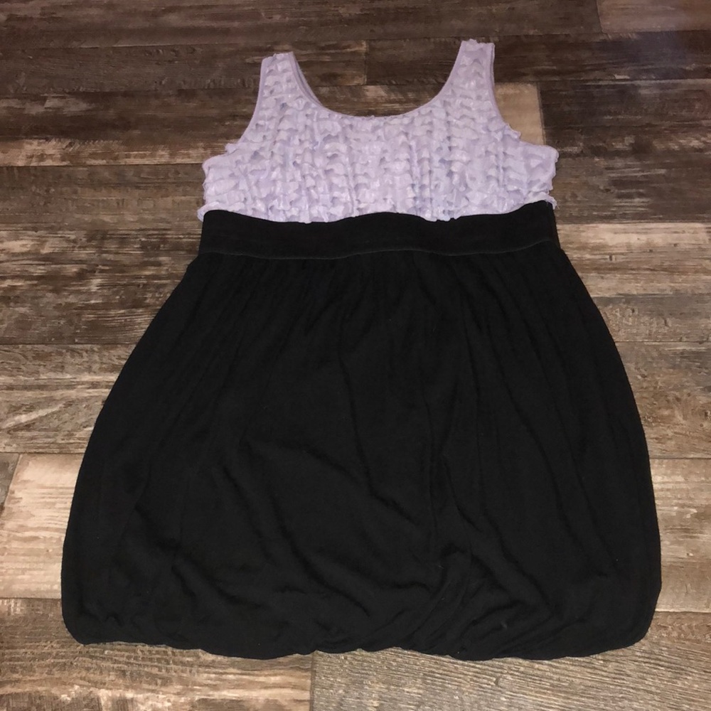 🌺Maurices short lavender and black dress.
